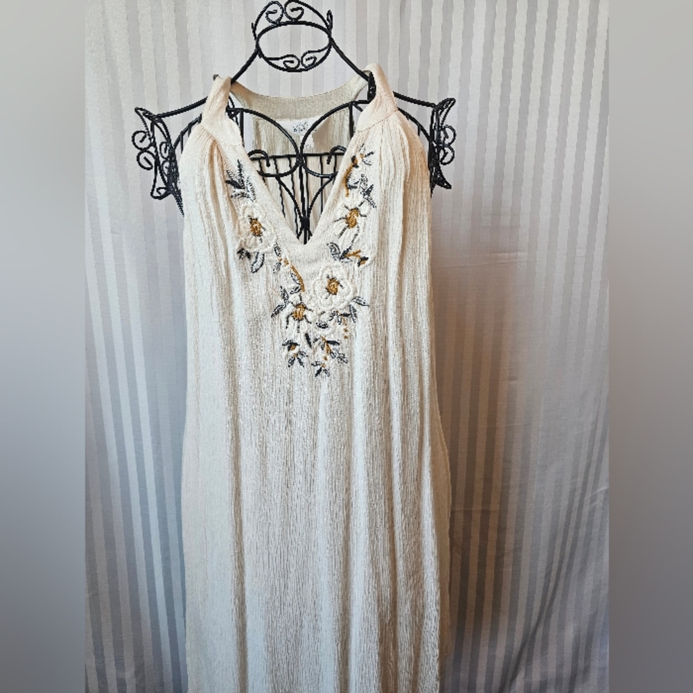 Market & Spruce Cream Floral Maxi Dress